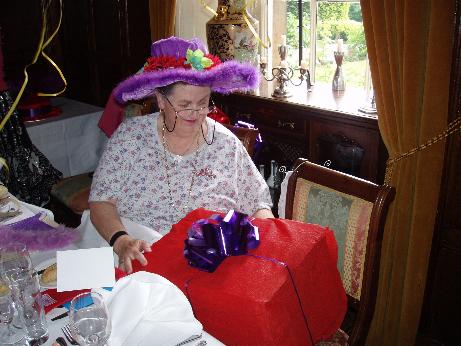 {short description of image}