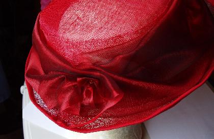 detail of back - organza band